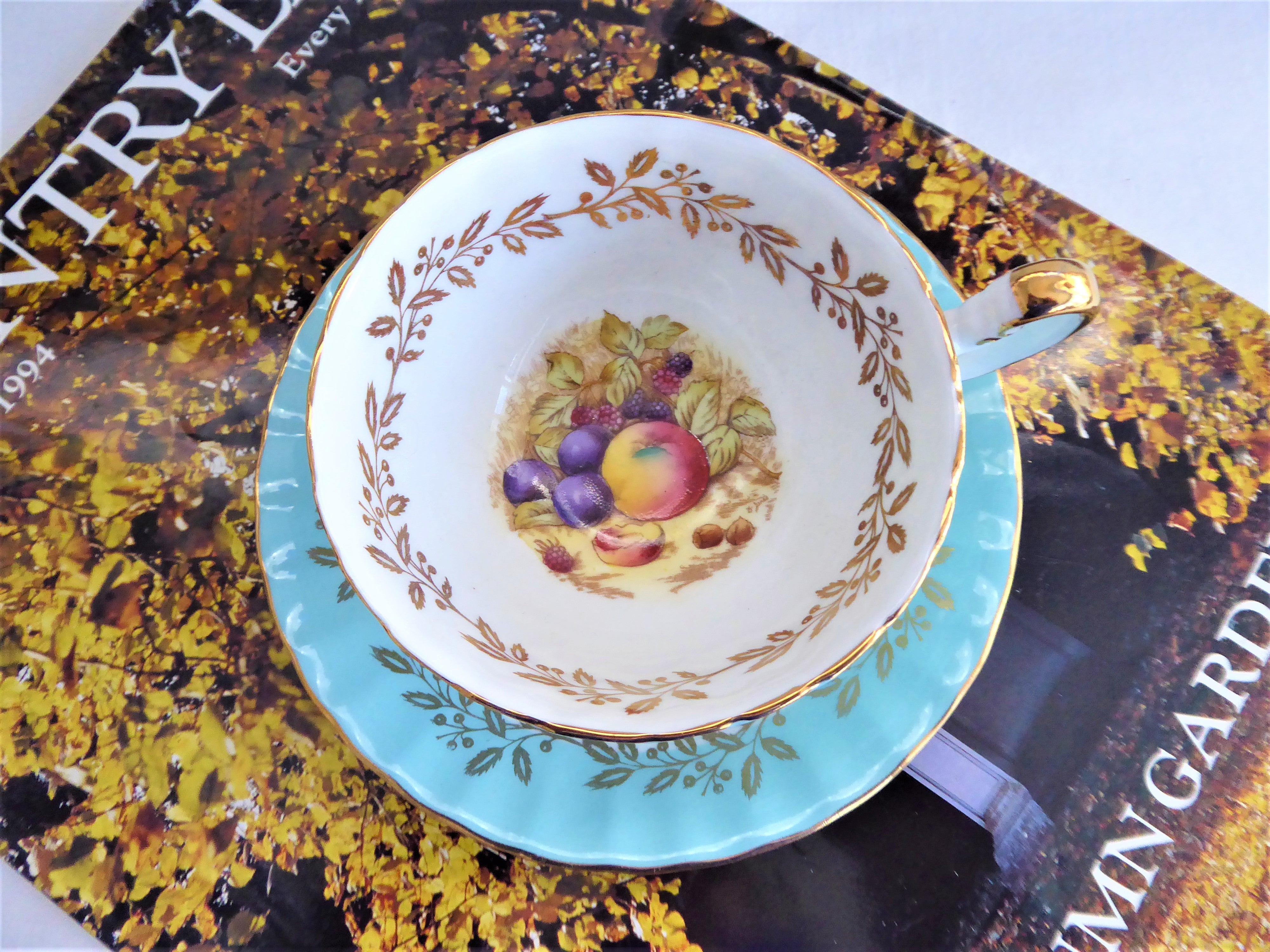 Vintage Aynsley Turquoise Cup and Saucer Set with Gold Overlay Floral Design - 1940s Collectible Fine China for Afternoon Tea, Bridal Shower, and Antique Home Decor