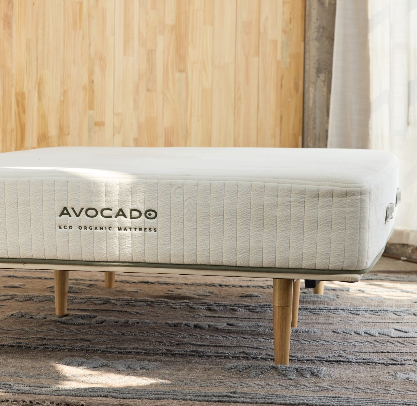 Eco-Friendly Adjustable Bed Frame with Sturdy Legs - Perfect for Modern Bedrooms & Sustainable Living