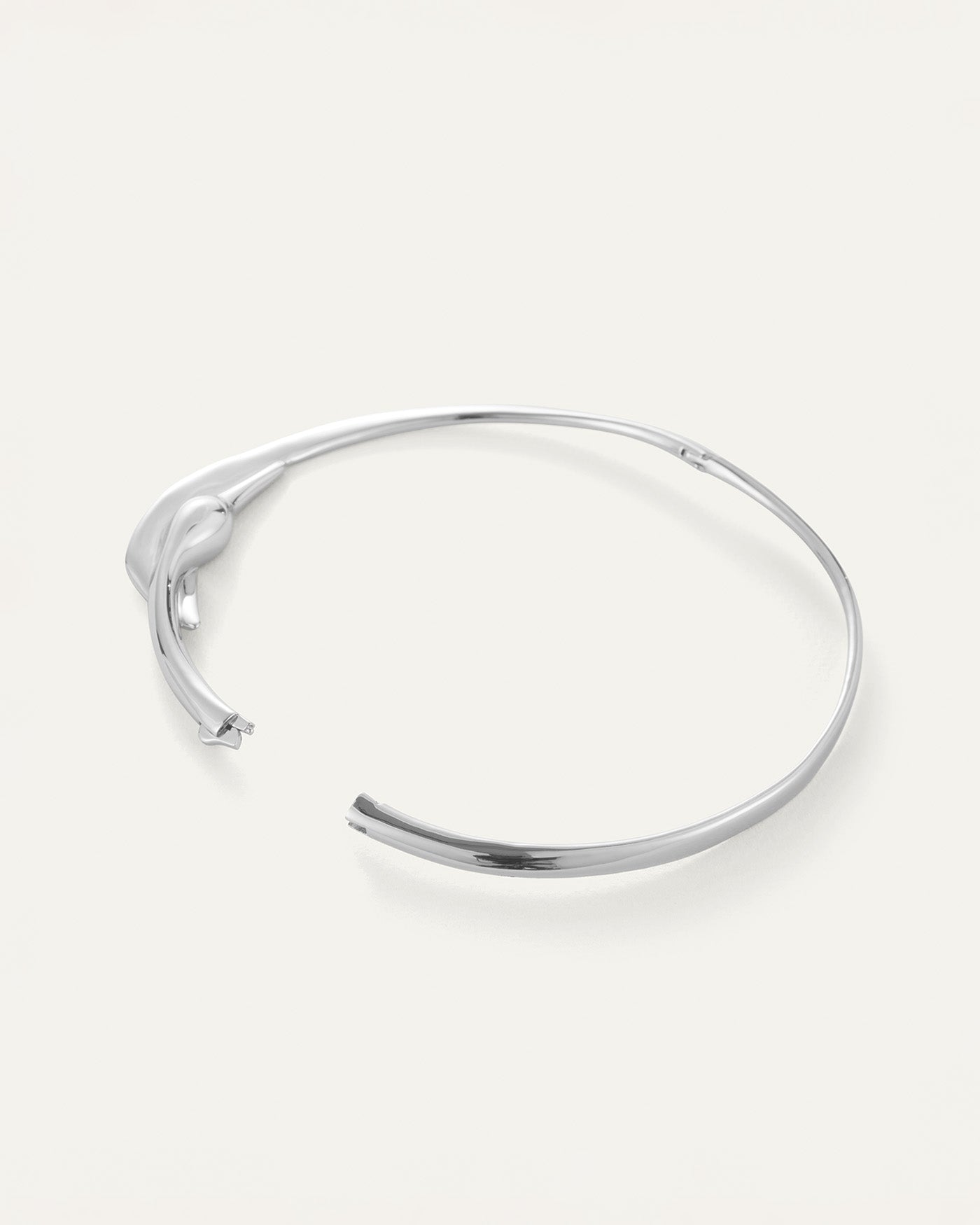 Colette Silver Dog Collar - Adjustable & Stylish Pet Collar for Small to Medium Dogs - Perfect for Daily Walks, Training & Outdoor Adventures