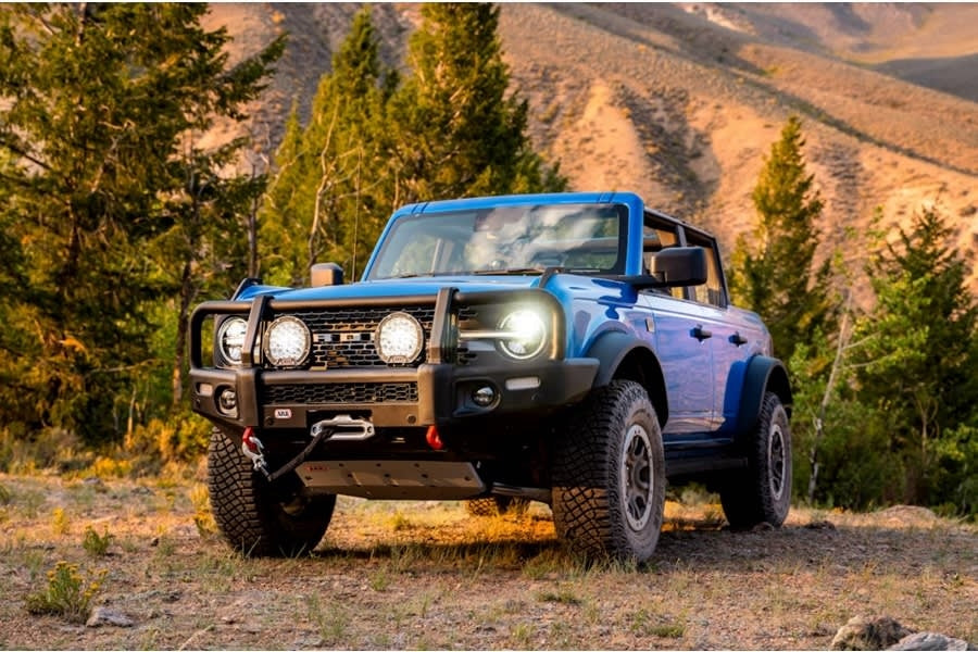 2021-2023 Ford Bronco ARB Summit Winch Front Bumper - Heavy Duty Off-Road Bumper for Adventure & Rock Crawling