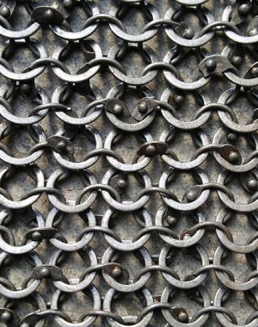 9mm Round Riveted Chainmail Leggings with Flat Washers - Medieval Armor Pants for LARP, Cosplay & Renaissance Fairs (Black)