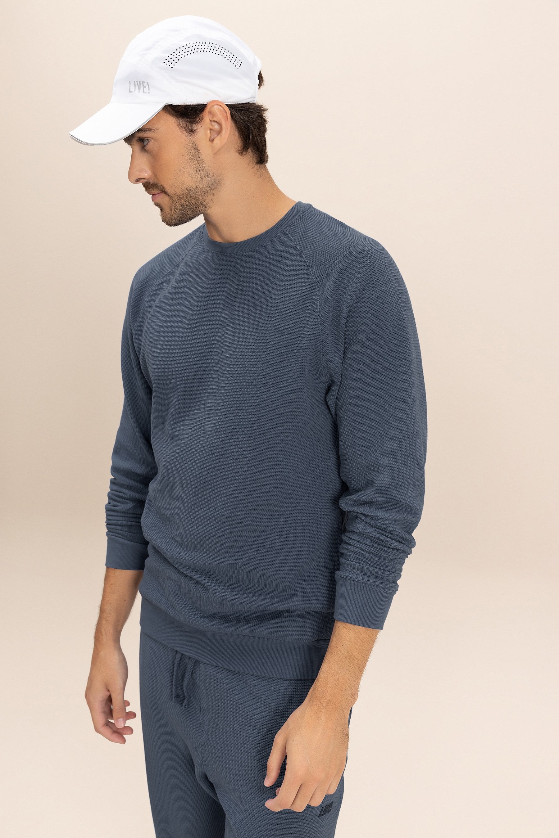Vintage Washed Men's Sweatshirt - Soft Cotton Pullover Hoodie for Casual Wear, Outdoor Activities & Street Style Fashion