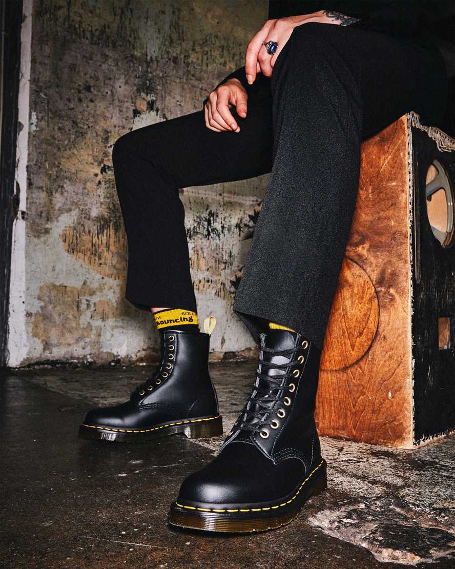 Dr. Martens Vegan 1460 Black Leather Boots - Stylish & Comfortable Vegan Boots for Women & Men | Perfect for Casual Wear, Work & Outdoor Activities