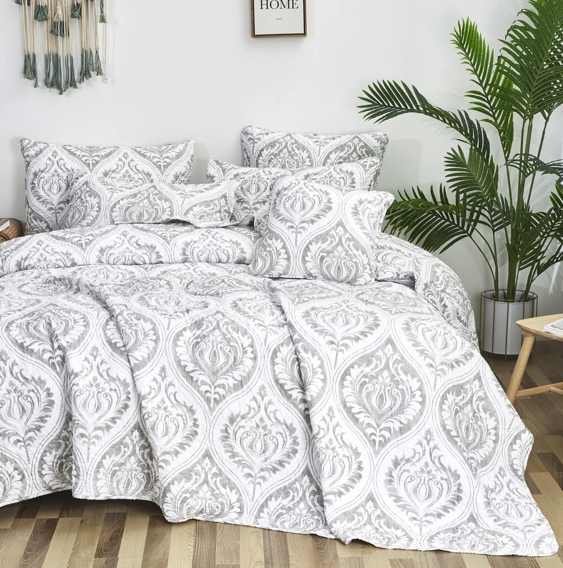 TB300-199 Queen Size Moon Sky Bedspread Set - Soft Luxury Bedding for Comfortable Sleep | Perfect for Master Bedrooms, Guest Rooms & Cozy Nights