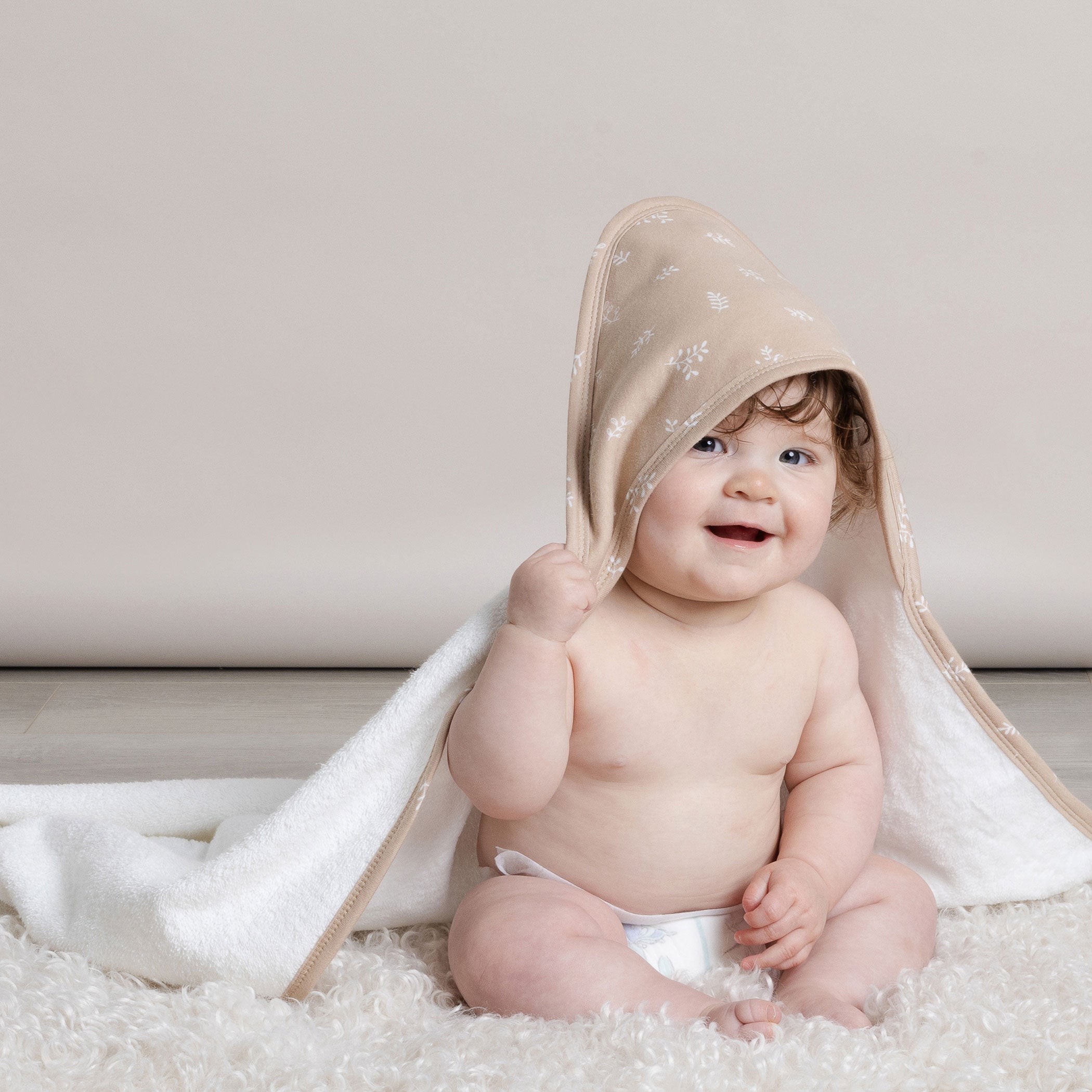 Organic Cotton Hooded Towels 2-Pack - Soft & Absorbent for Babies & Kids - Perfect for Bath Time, Beach, and Pool - Chestnut Brown