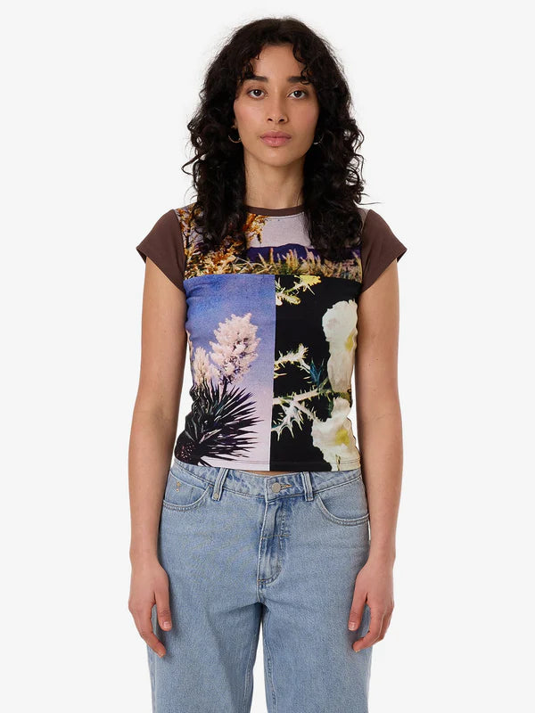 Dalia Club Tee Coffee - Stylish Casual T-Shirt for Women | Perfect for Everyday Wear, Coffee Dates & Relaxing Weekends