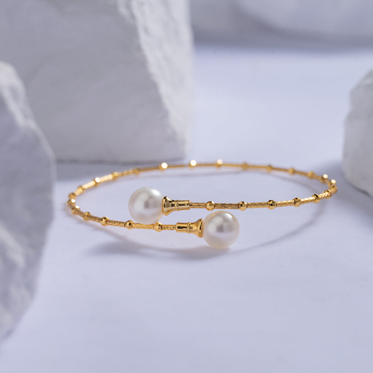 18K Solid Gold Freshwater Pearl Bracelet for Women | Elegant Pearl Jewelry Gift | Perfect for Weddings, Anniversaries & Special Occasions | KB00002