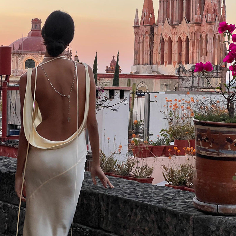 Elegant Backless Sheath Prom Dress - 1980s Inspired Evening Gown for Women | Perfect for Homecoming, Formal Dances & Special Occasions
