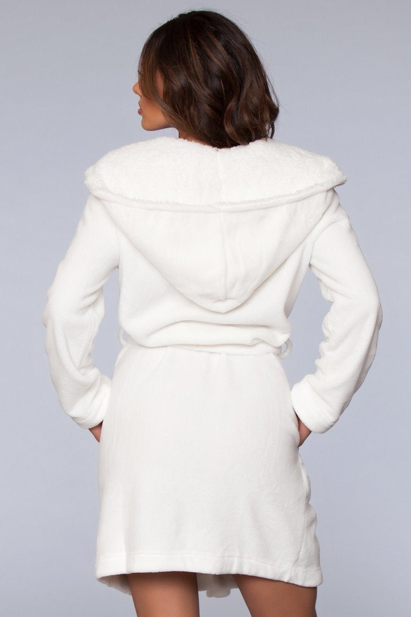 BeWicked Women's Janet Plush Fleece Color Block Robe - Soft Cozy Bathrobe with Pockets for Spa, Lounge & Winter Warmth