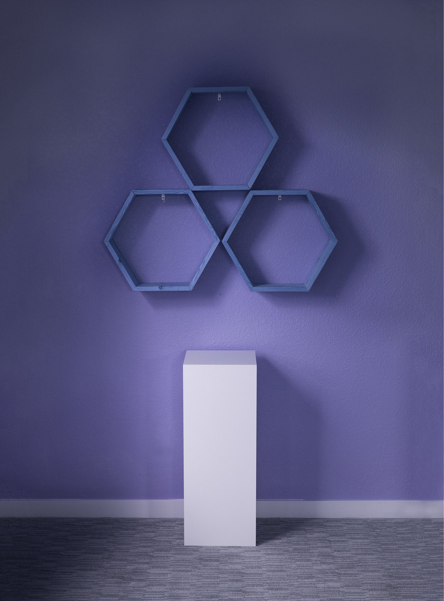 White Laminate Pedestal Display Stand - 11.5