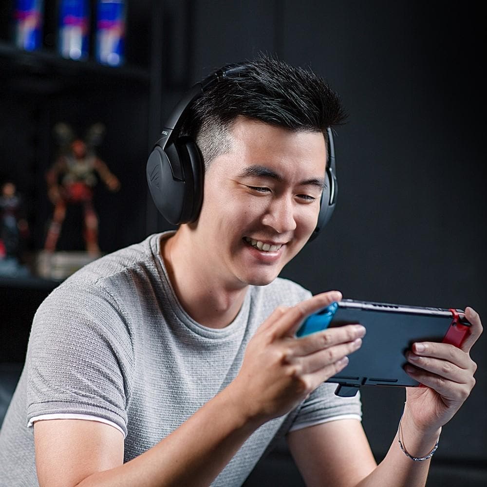 ASUS ROG STRIX GO 2.4GHz Wireless Gaming Headset with 50mm Drivers - 2-Year Warranty - Perfect for PC, PS5, Xbox & Mobile Gaming