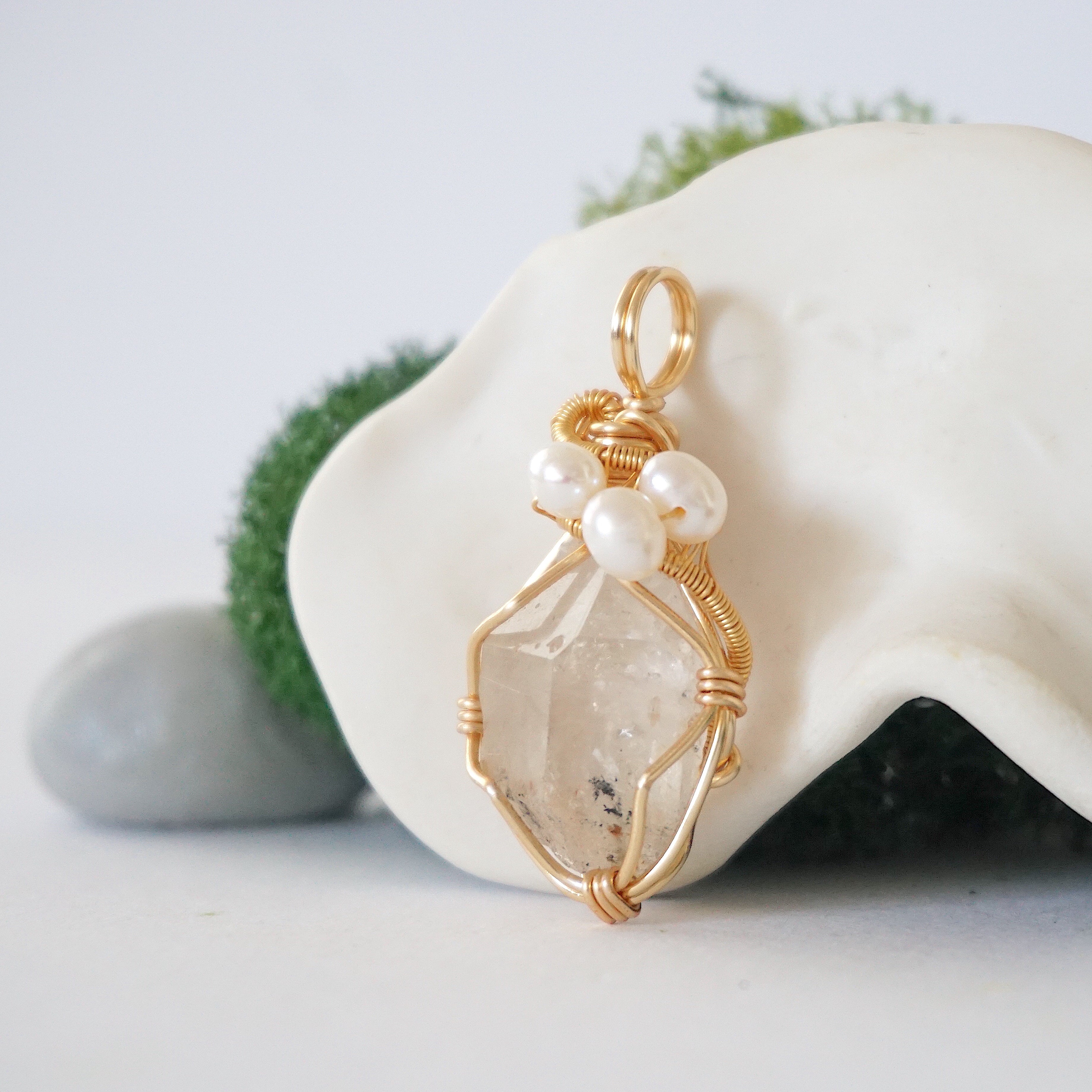**Herkimer Diamond and Pearl Necklace - 14K Gold Plated Elegant Jewelry for Women, Perfect for Weddings, Parties & Special Occasions**