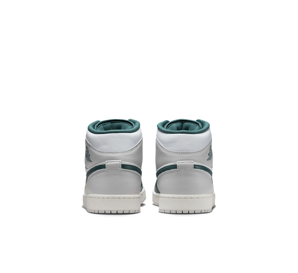 Air Jordan 1 Mid SE Men's Basketball Shoes - Retro Style Sneakers for Casual Wear & Street Fashion | Perfect for Sports, Gym, and Everyday Outfits