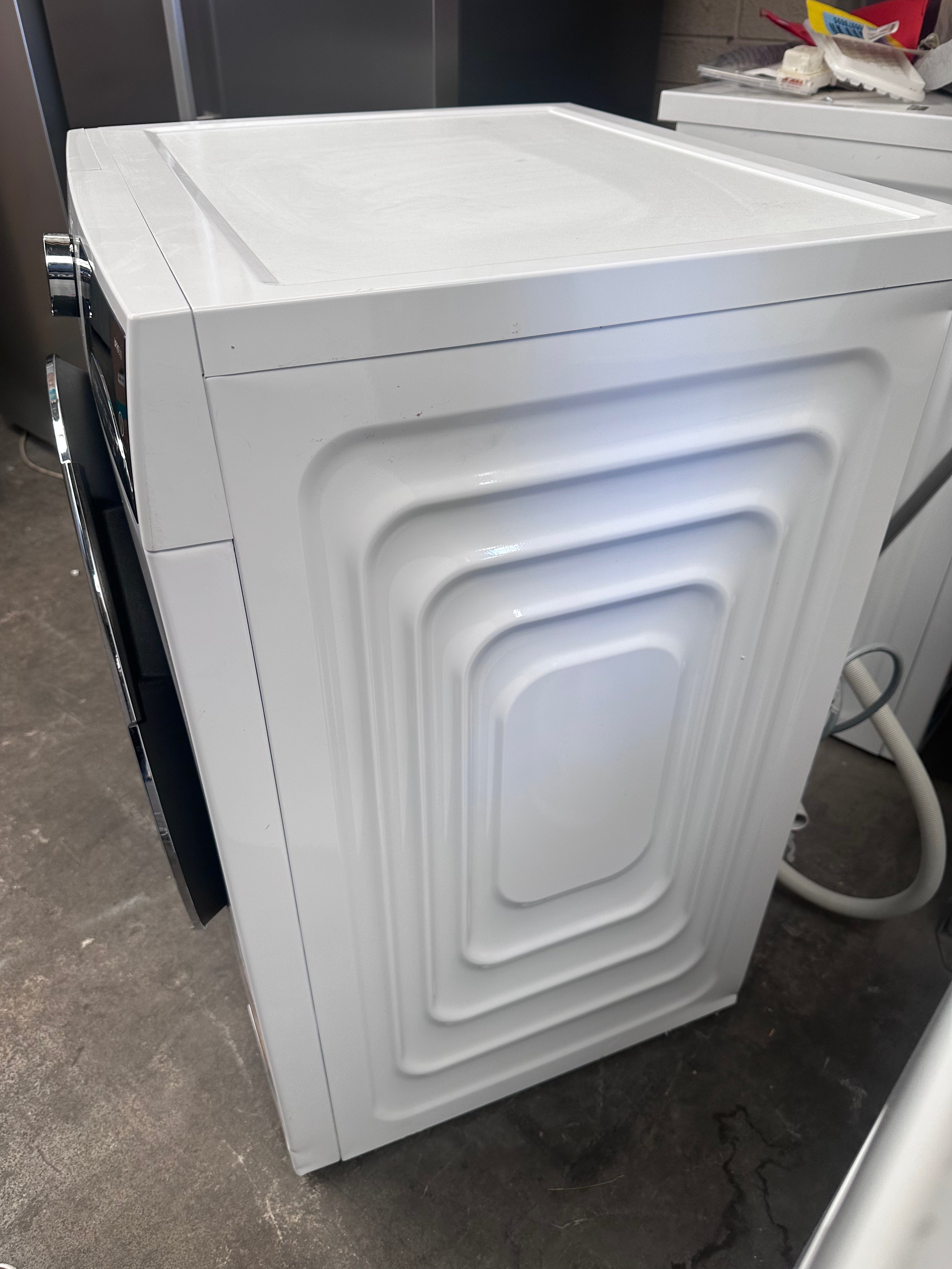Beko BWDB9540W 9kg/5kg UltraFast Washer Dryer Combo - Energy Efficient Laundry Solution for Small Apartments & RVs | Fast Drying & Space Saving Design | Perfect for Compact Living Spaces & Mobile Homes