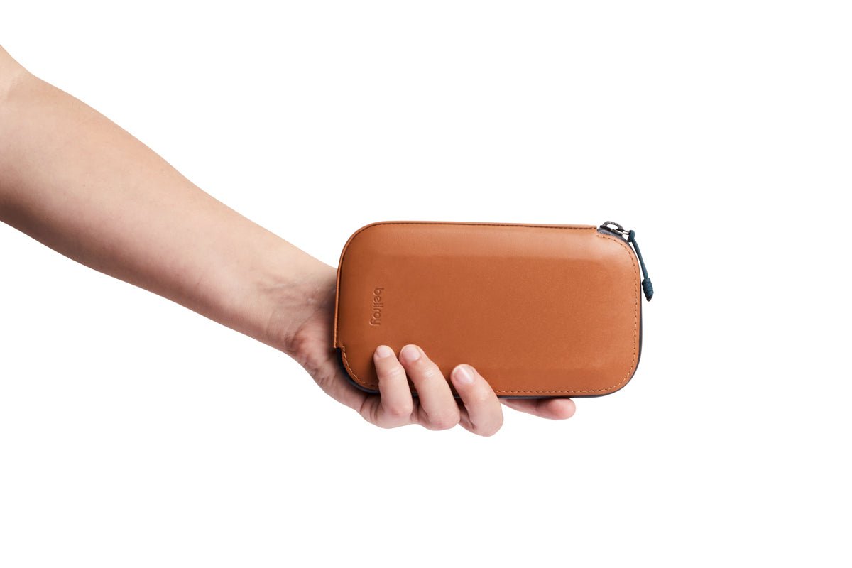 Bellroy Venture Phone Pocket - Premium Slim Phone Holder for iPhone & Android - Perfect for Travel, Hiking & Everyday Carry