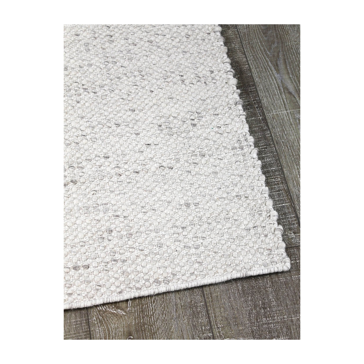 Premium Silver Kobe Rug - Soft and Durable Indoor/Outdoor Carpet for Living Room, Bedroom, or Office Decor