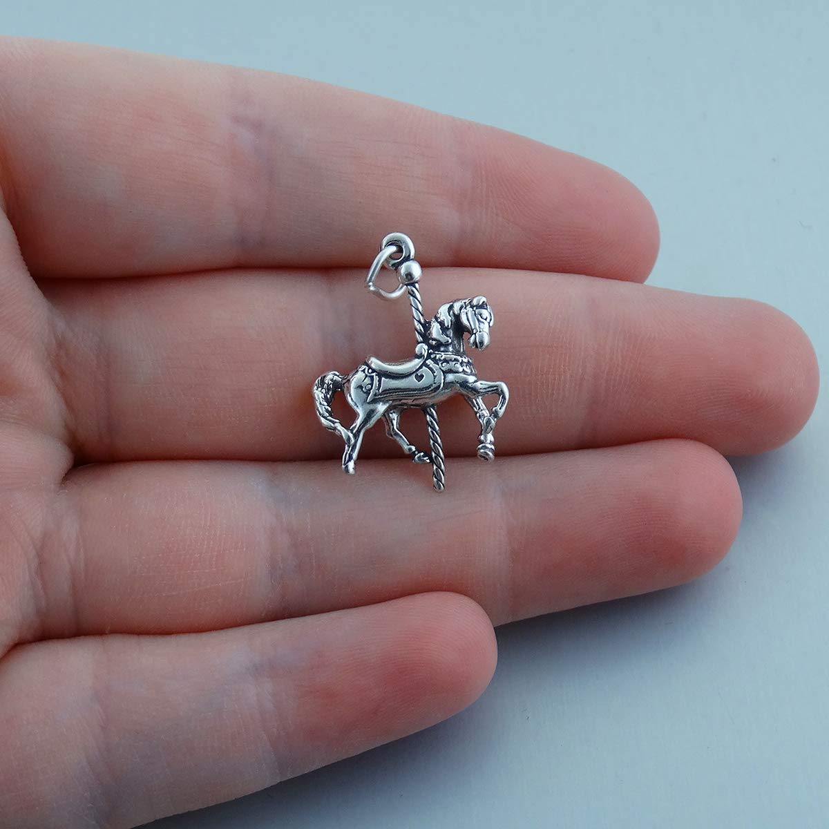 FashionJunkie4Life Unique Sterling Silver Pendant Necklace for Women - 18