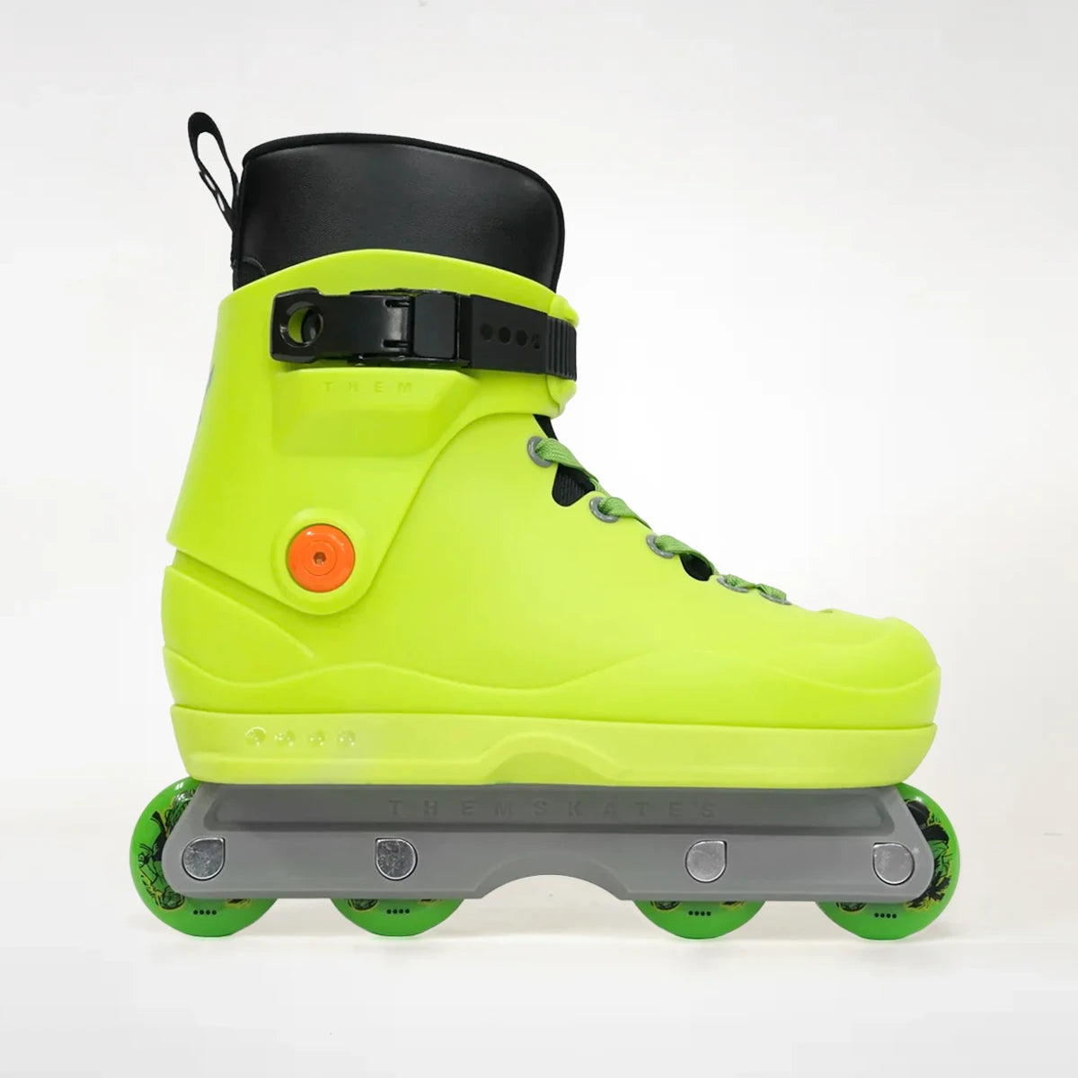 Jet Set Radio Themed Roller Skates - Them 901 Pre Order | Retro-Inspired Quad Skates for Street Skating & Cosplay | Perfect for 90s Nostalgia & Urban Fashion Enthusiasts