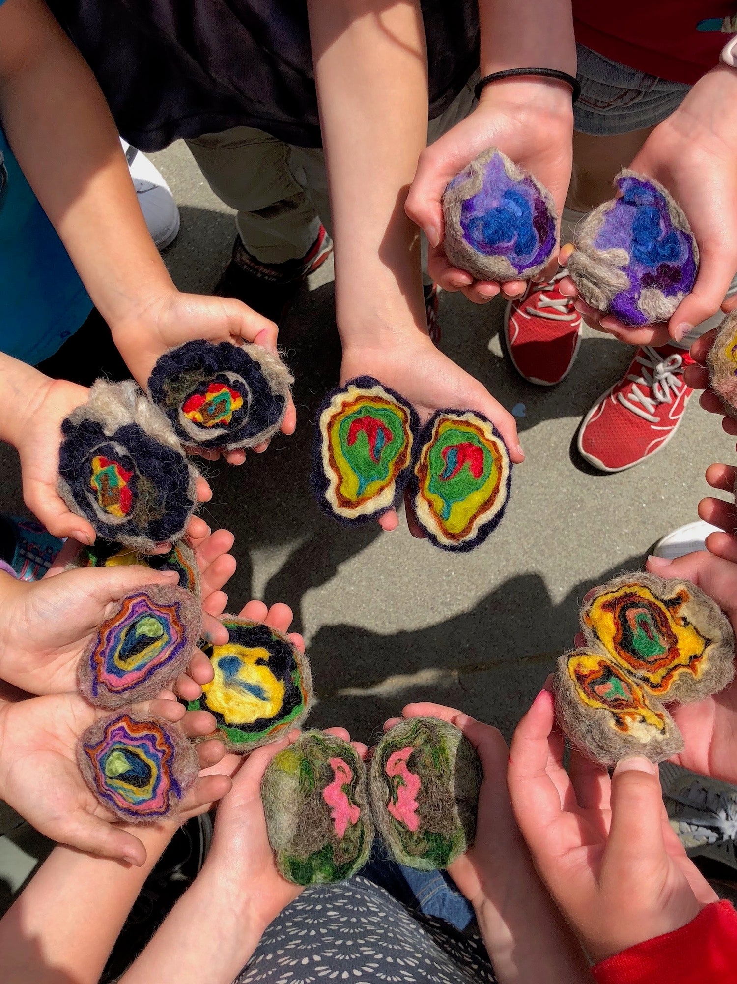 Yarn Summer Craft Camp - Fun DIY Projects for Kids & Adults | Creative Arts & Crafts Activities for Summer Break & Family Bonding