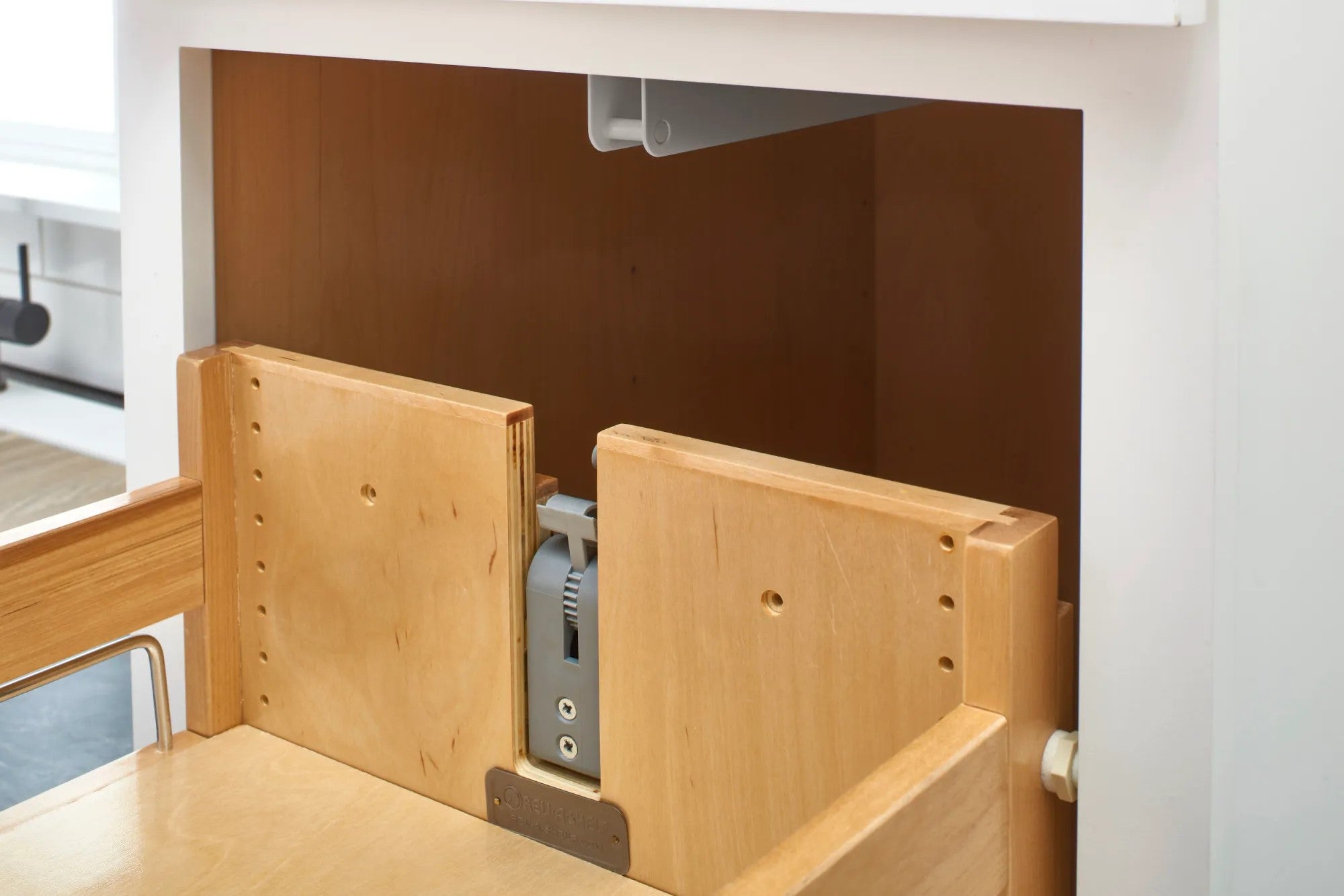 Tall Pull Out Pantry Cabinet 14