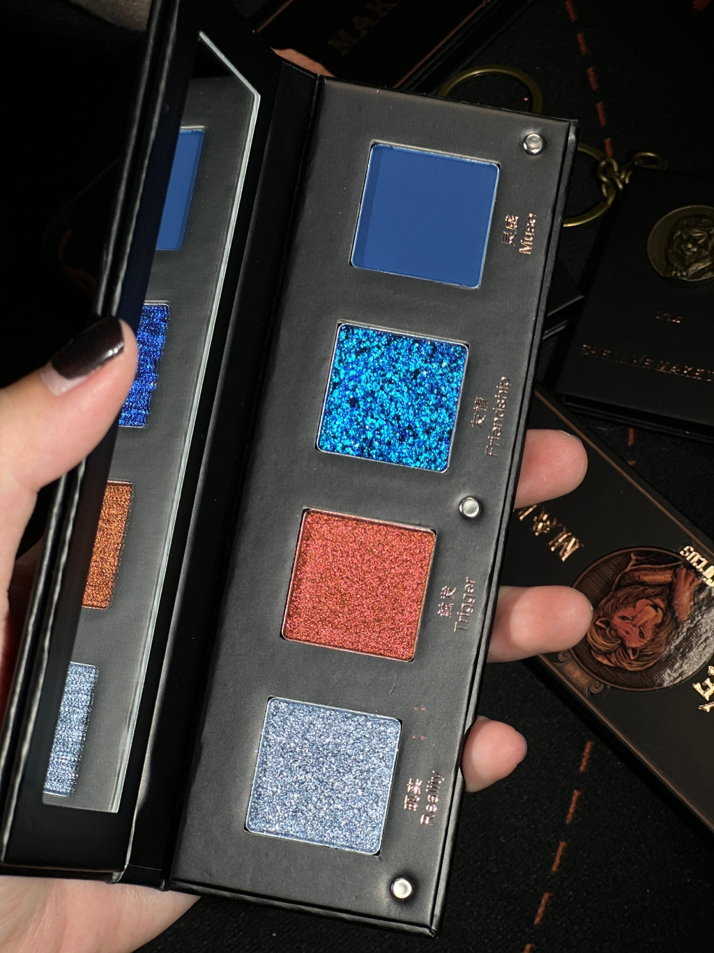 Shellwe Makeup Octopus Escape Dream Matte Satin Shimmer Chameleon Quad Eyeshadow Palette - Long Lasting Highly Pigmented Eye Shadow for Party, Wedding & Everyday Makeup