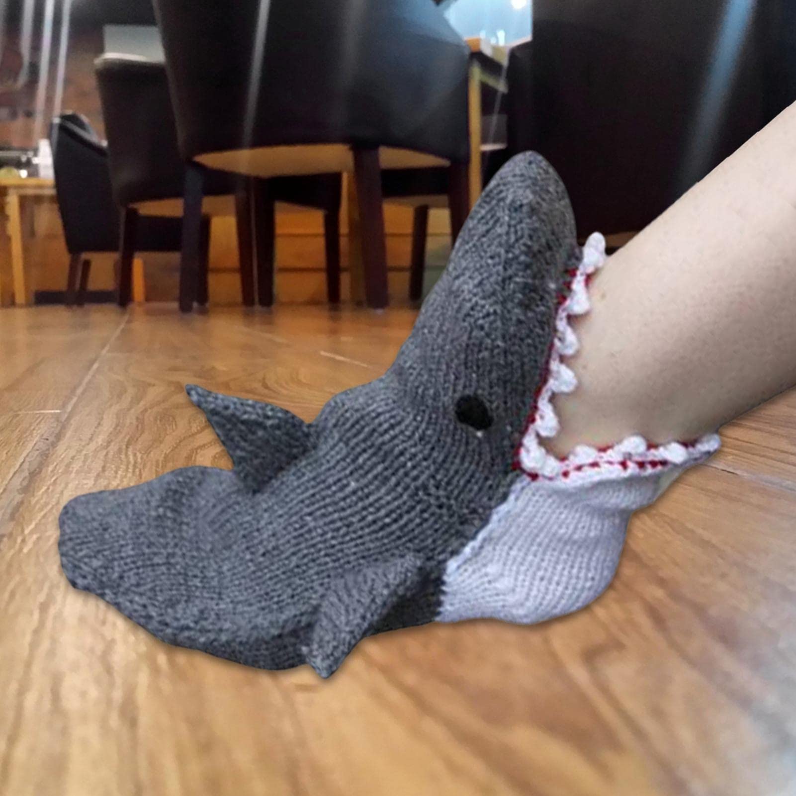 Fun Cartoon Knit Crocodile Socks - Animal Print Crew Socks for Boys & Girls - Wide Mouth Design - Soft Comfortable Knitted Socks for Kids - Perfect for School, Playtime & Costume Parties