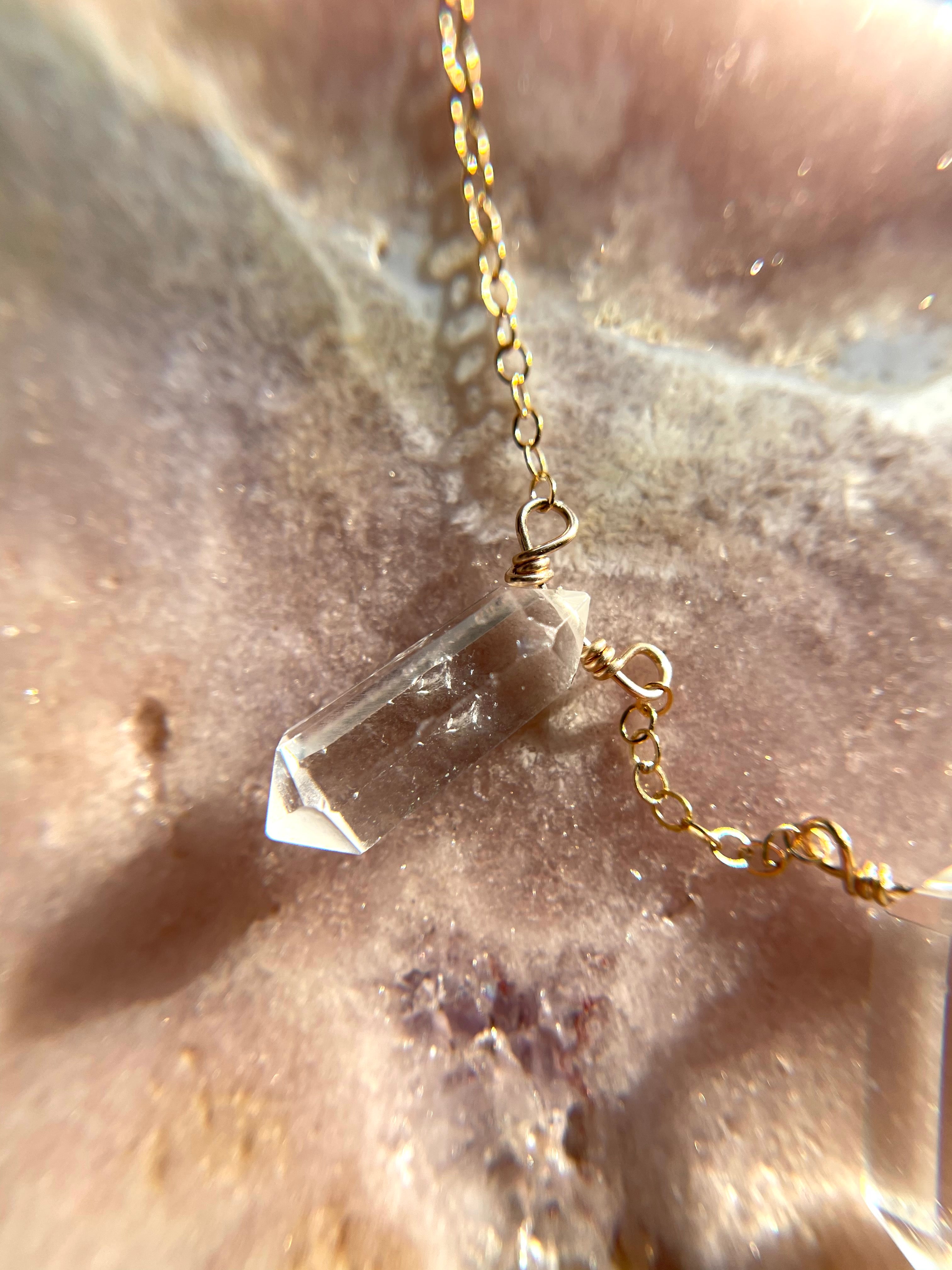 Triple Clear Quartz Necklace - Raw Natural Crystal Healing Jewelry for Women - Spiritual Energy & Chakra Balancing - Perfect for Meditation, Yoga & Gifting