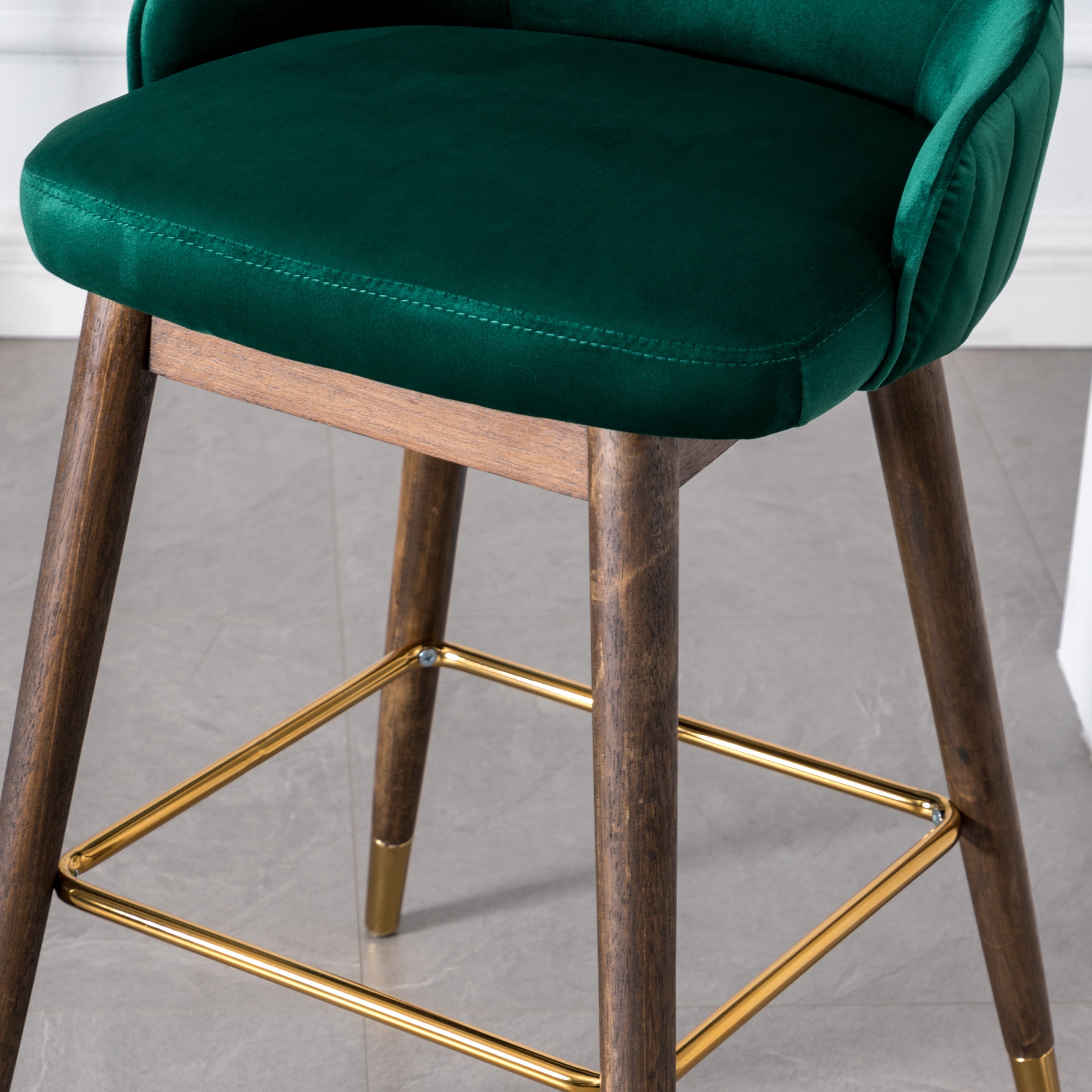 Roundhill Furniture Leland Fabric Upholstered Counter Height Wingback Bar Stools, Green, Set of 2 - Perfect for Kitchen Islands, Breakfast Nooks & Home Bars