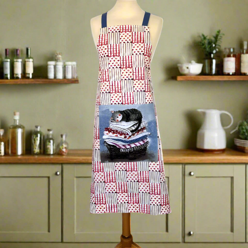 Laundry Cat Apron - Cute Kitchen Apron with Cat Design for Cooking, Baking & Cleaning - Perfect Gift for Cat Lovers & Home Chefs