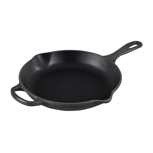 Le Creuset 10-Inch Cast Iron Skillet - Premium Enameled Cookware for Searing, Baking & Frying - Perfect for Stovetop, Oven & Outdoor Cooking