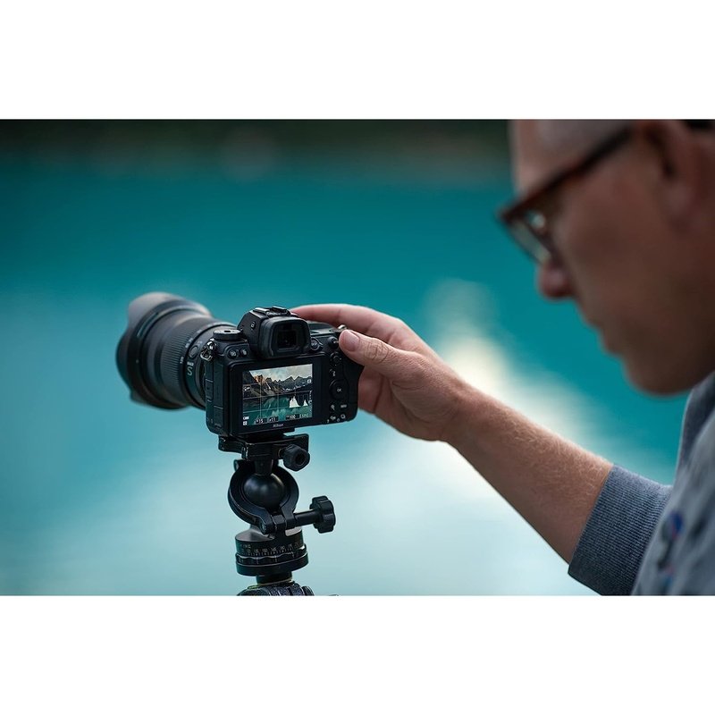Nikon Z 24-120mm F/4 S Zoom Lens for Z Series Mirrorless Cameras | Professional Photography, Travel & Vlogging | Fast Aperture, Sharp Images, Lightweight Design