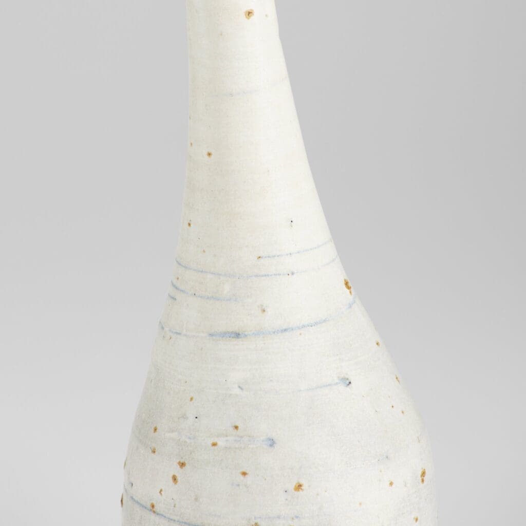 Cyan Design 11408 Gannet Vase - Small Off White Ceramic Home Decor for Living Room, Dining Table & Wedding Centerpieces