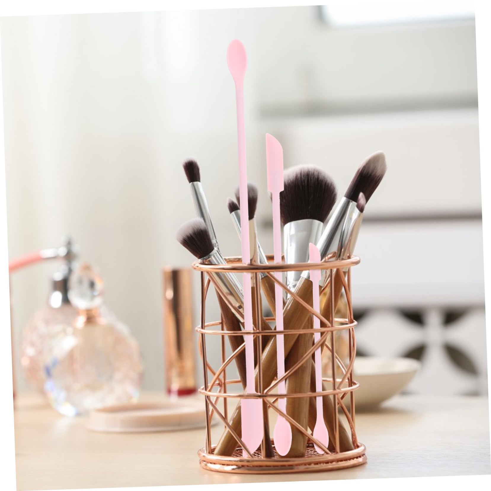 Lurrose 3-Piece Silicone Beauty Spatula Set - Foundation, Mascara & Facial Mud Applicator - Mini Metal Makeup Tool for Precise Application (Perfect for Travel, Salon & Home Makeup Routine)
