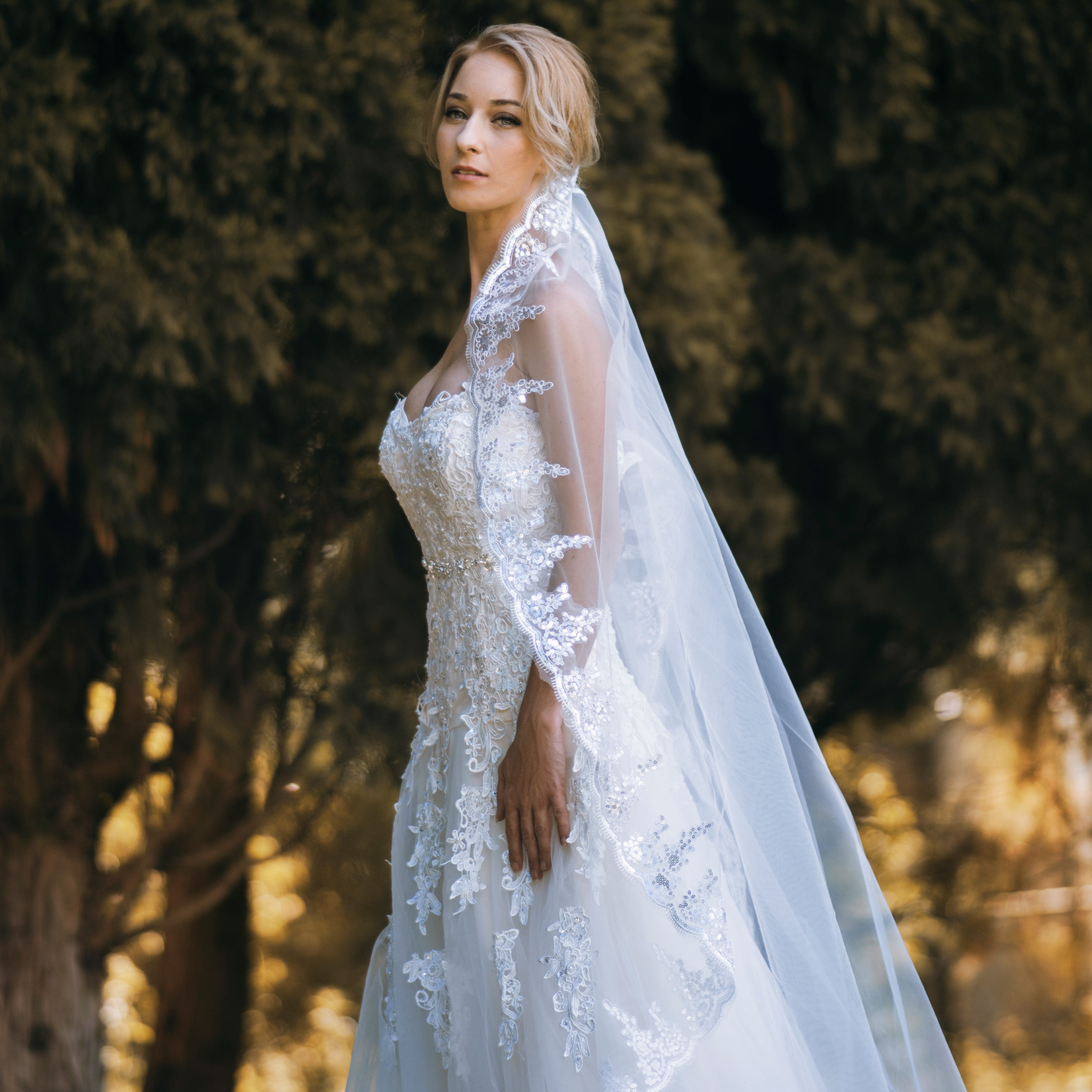 Rachav Veil - Elegant Lace Bridal Veil for Weddings & Special Occasions | Perfect for Brides, Prom & Formal Events