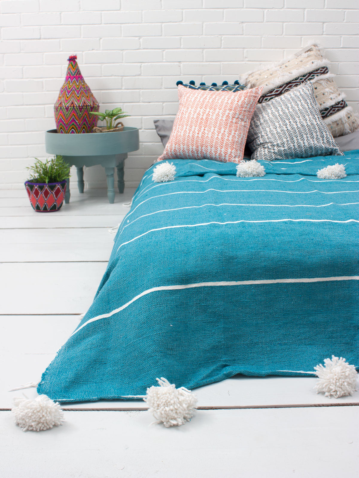 Soft Aqua Tassel Pom Pom Blanket - Cozy Knit Throw for Bed, Couch & Nursery Decor - Perfect for Gifts, Winter Warmth & Home Styling