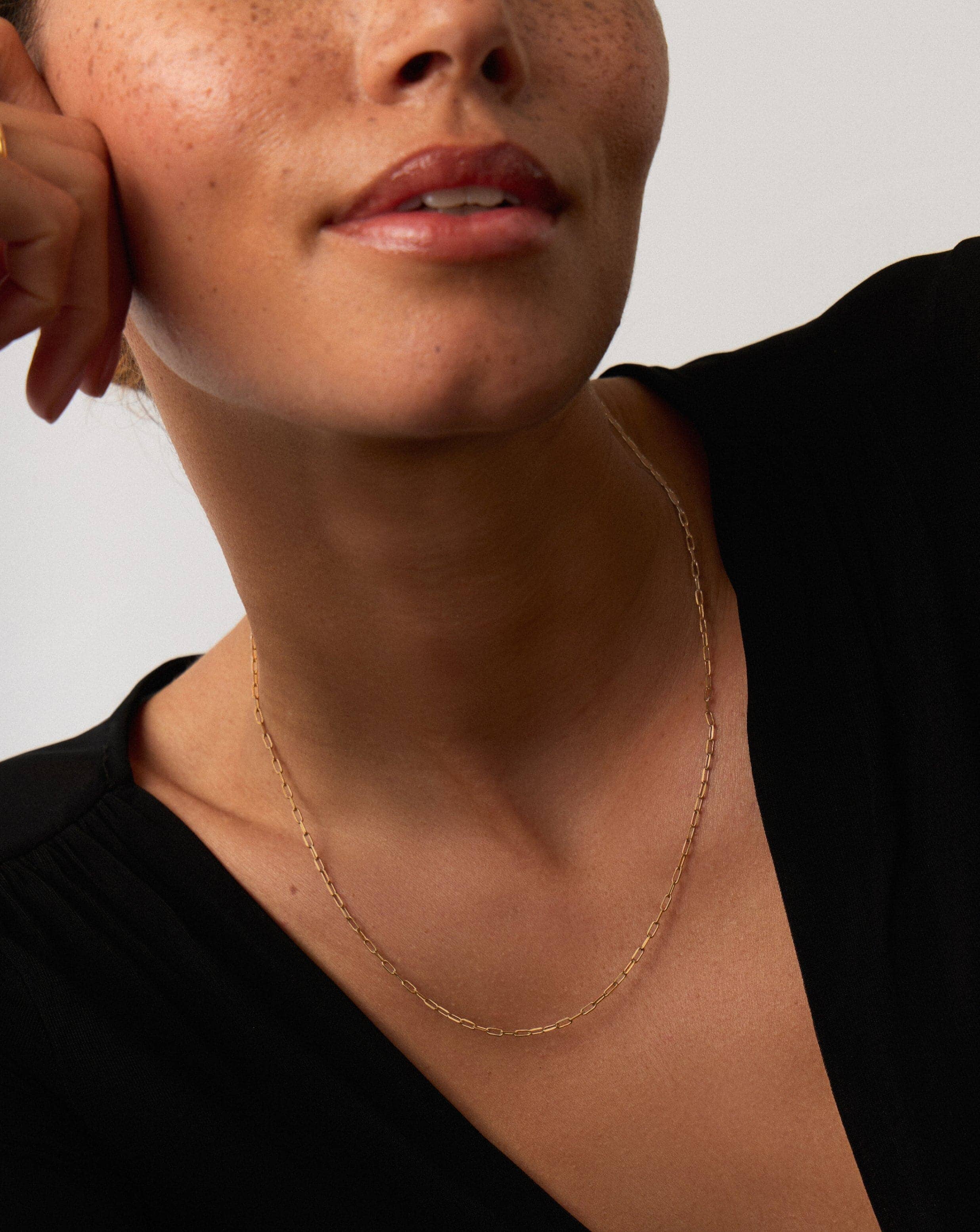 14K Solid Gold Paperclip Chain Necklace - Classic Minimalist Jewelry for Women - Perfect for Layering, Everyday Wear & Special Occasions