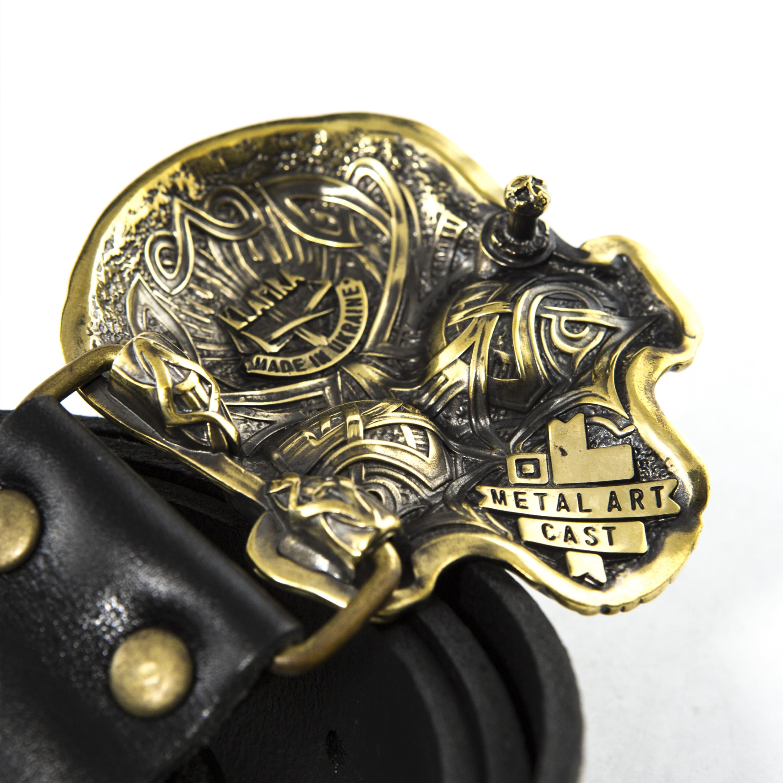 Men's Genuine Leather Belt with Solid Brass Skull Buckle - 1.5