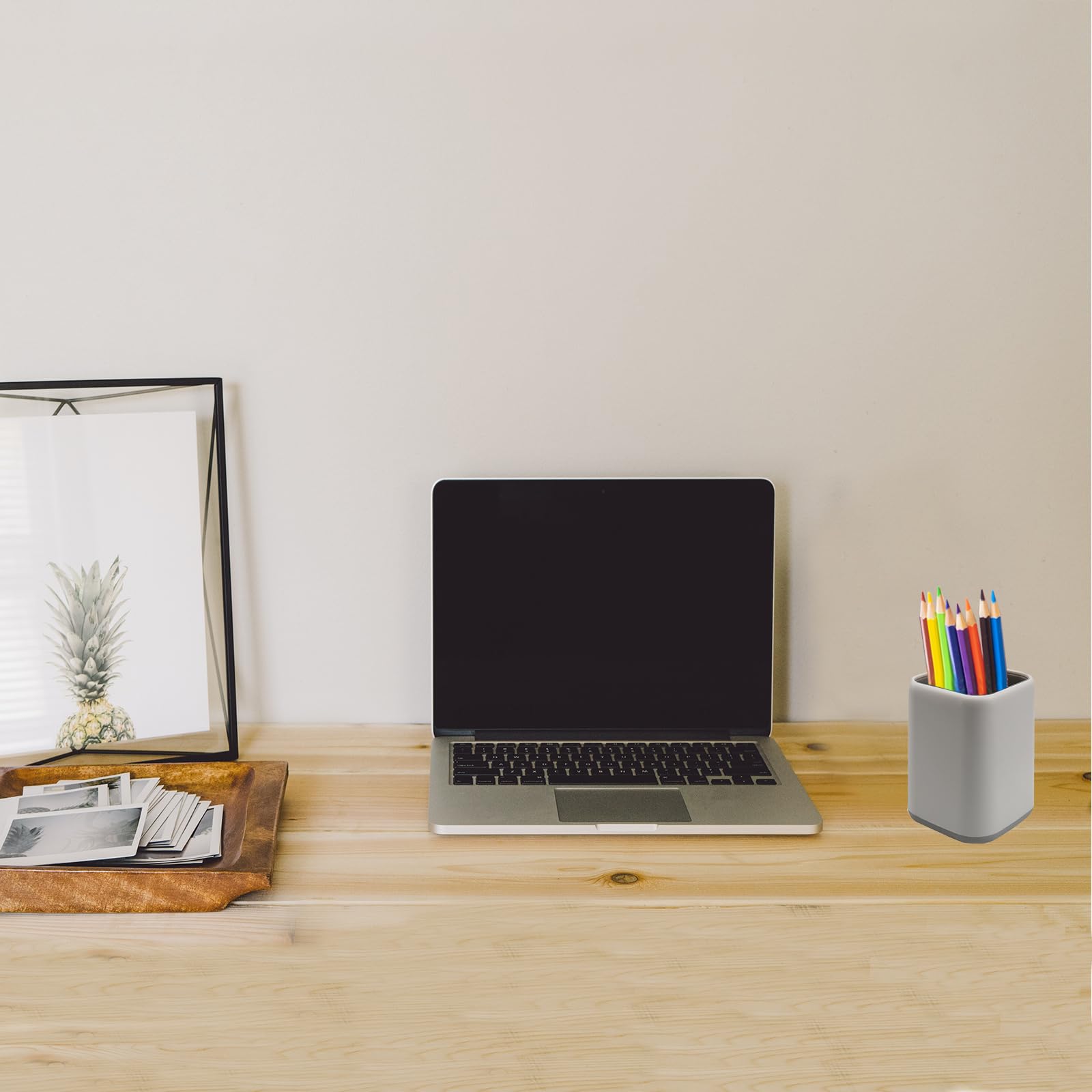 Scandinavian Pen Holder Stand - Desk Organizer for School, Home & Office