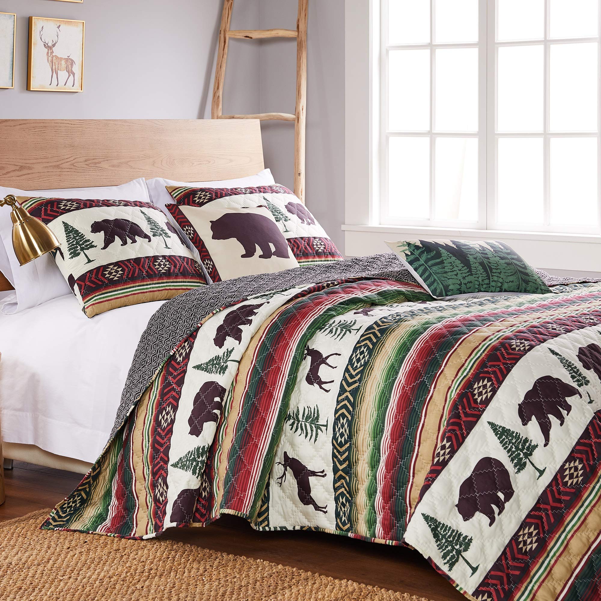 Yosemite National Park Campfire Themed 3-Piece Quilt and Pillow Sham Set - King/California King Size - Cozy Bedding for Cabin Retreats & Outdoor Enthusiasts
