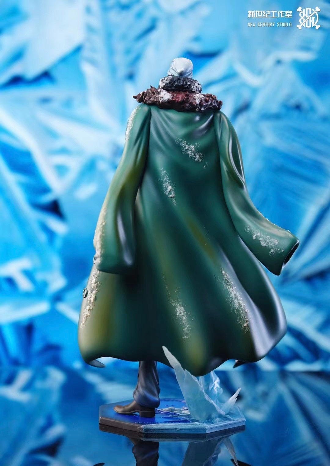 Blackbeard Pirate Kuzan & Jesus Burgess Action Figures - One Piece Anime Collectible Toys for Fans, Display & Role Play Scenes