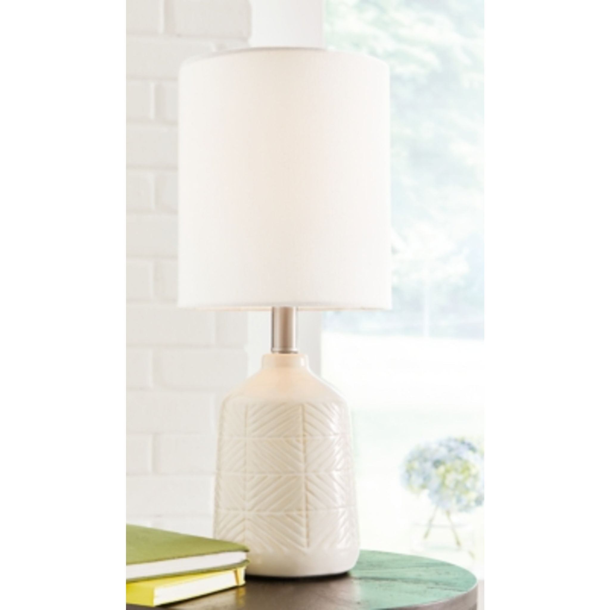 Brodewell Modern Table Lamp - 18.13 Inch LED Desk Light with Adjustable Brightness, Warm White Light for Bedroom, Living Room, Office & Study (Perfect for Reading, Working & Relaxing)