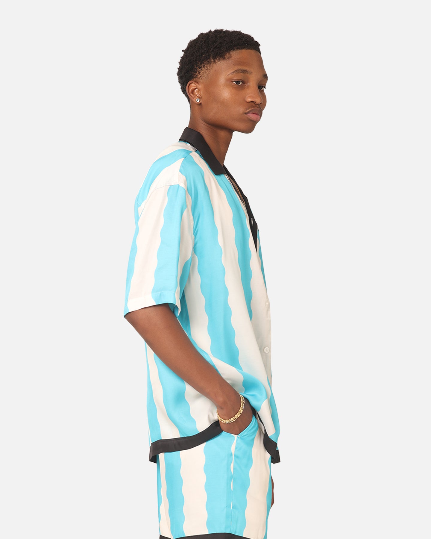 99 Cabana Bowling Short Sleeve Button Up Shirt for Men - Light Blue & Off White Hawaiian Style Casual Shirt - Perfect for Beach, Vacation, and Summer Outings
