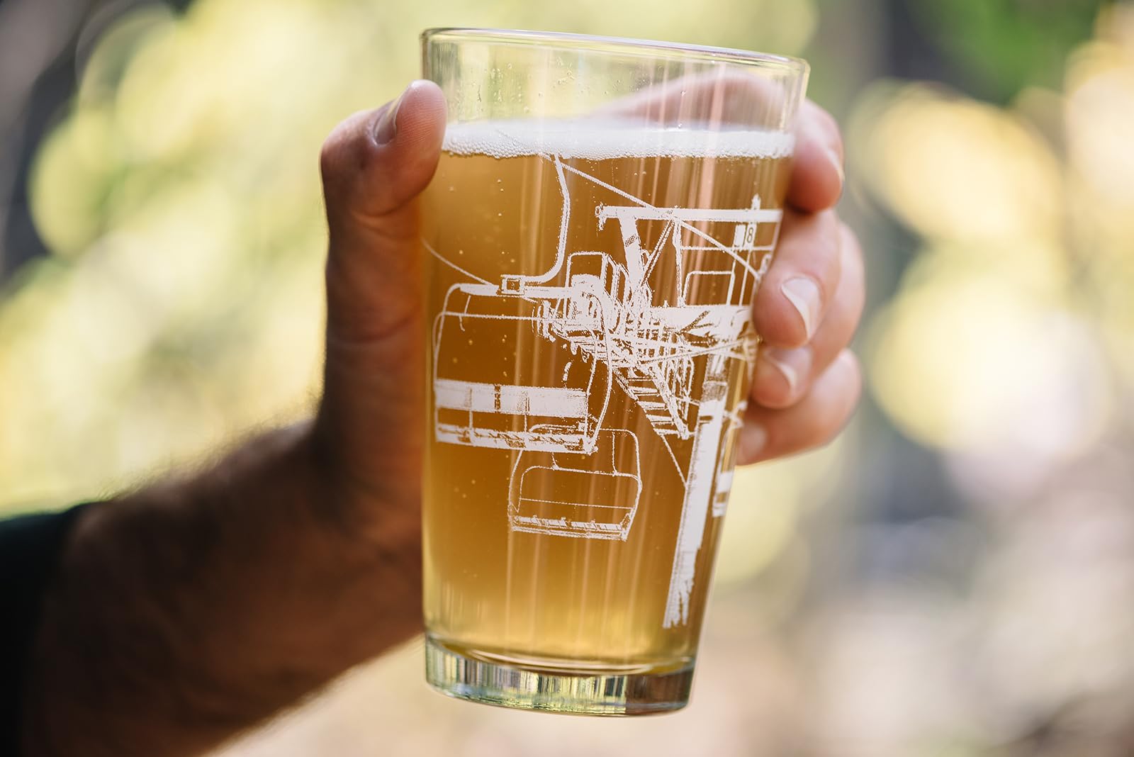 Black Lantern Rustic Moose Pint Glasses - Set of 2 Durable 16oz Beer Mugs for Craft Beer, Home Bar & Cabin Decor - Perfect for Camping, Hunting Lodge & Man Cave Gifts