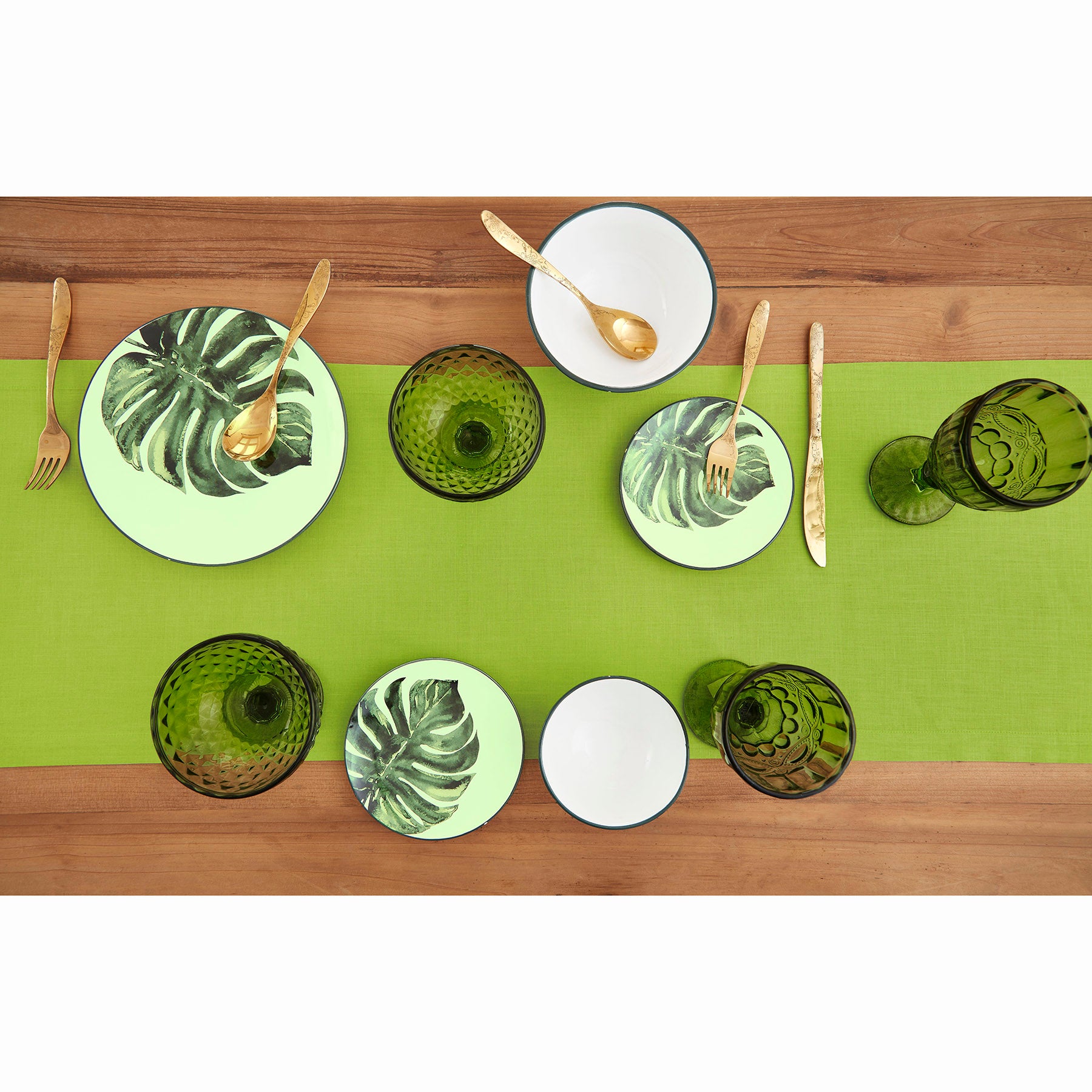 Elegant Fete Table Runner for Weddings, Parties & Events - Premium Decorative Dining Table Cover for Home & Restaurant Decor