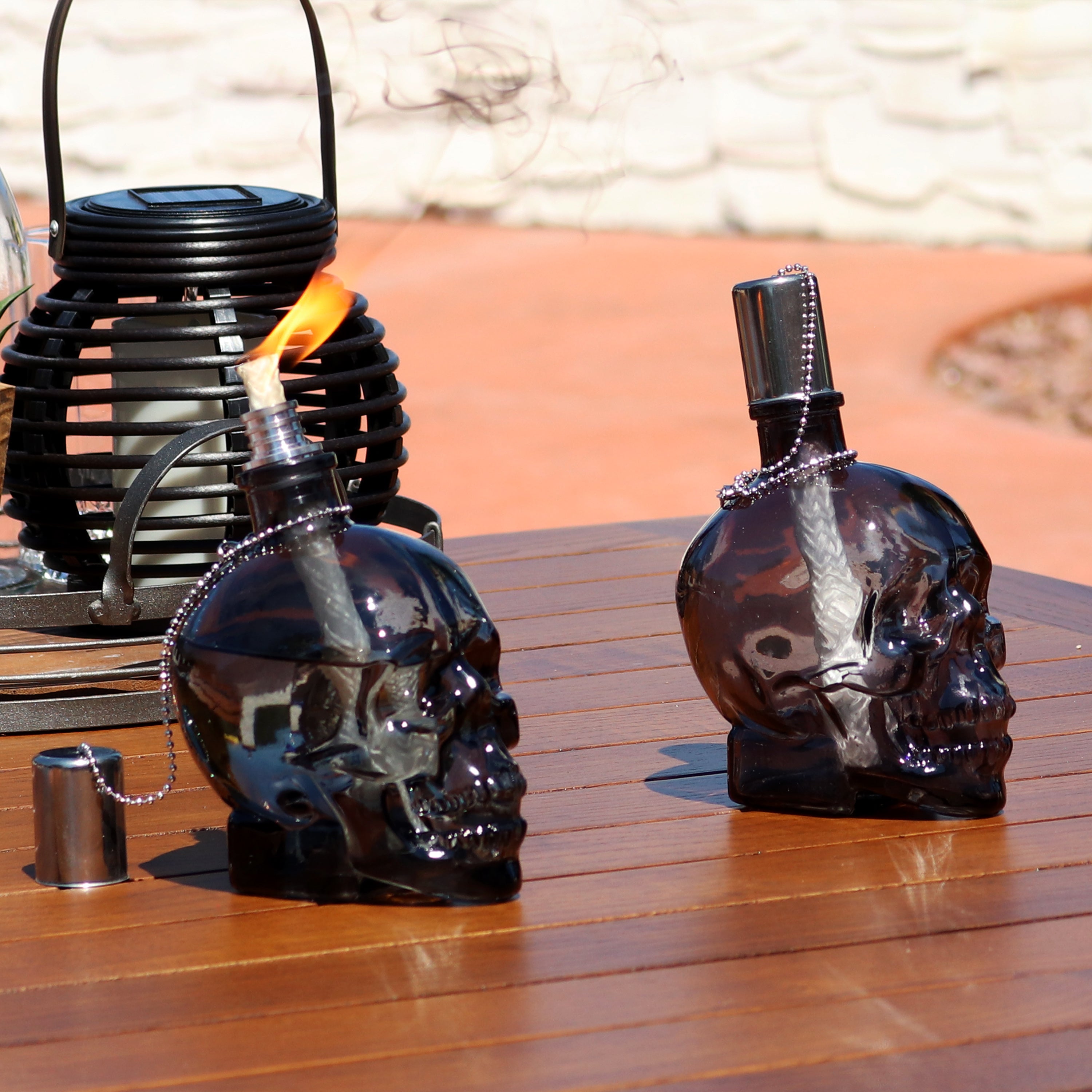 Sunnydaze Grinning Skull Glass Tabletop Torches - Outdoor Halloween Decorations, Patio Fire Pit Accessories, Spooky Party Centerpieces for Backyard, Garden & Poolside Gatherings