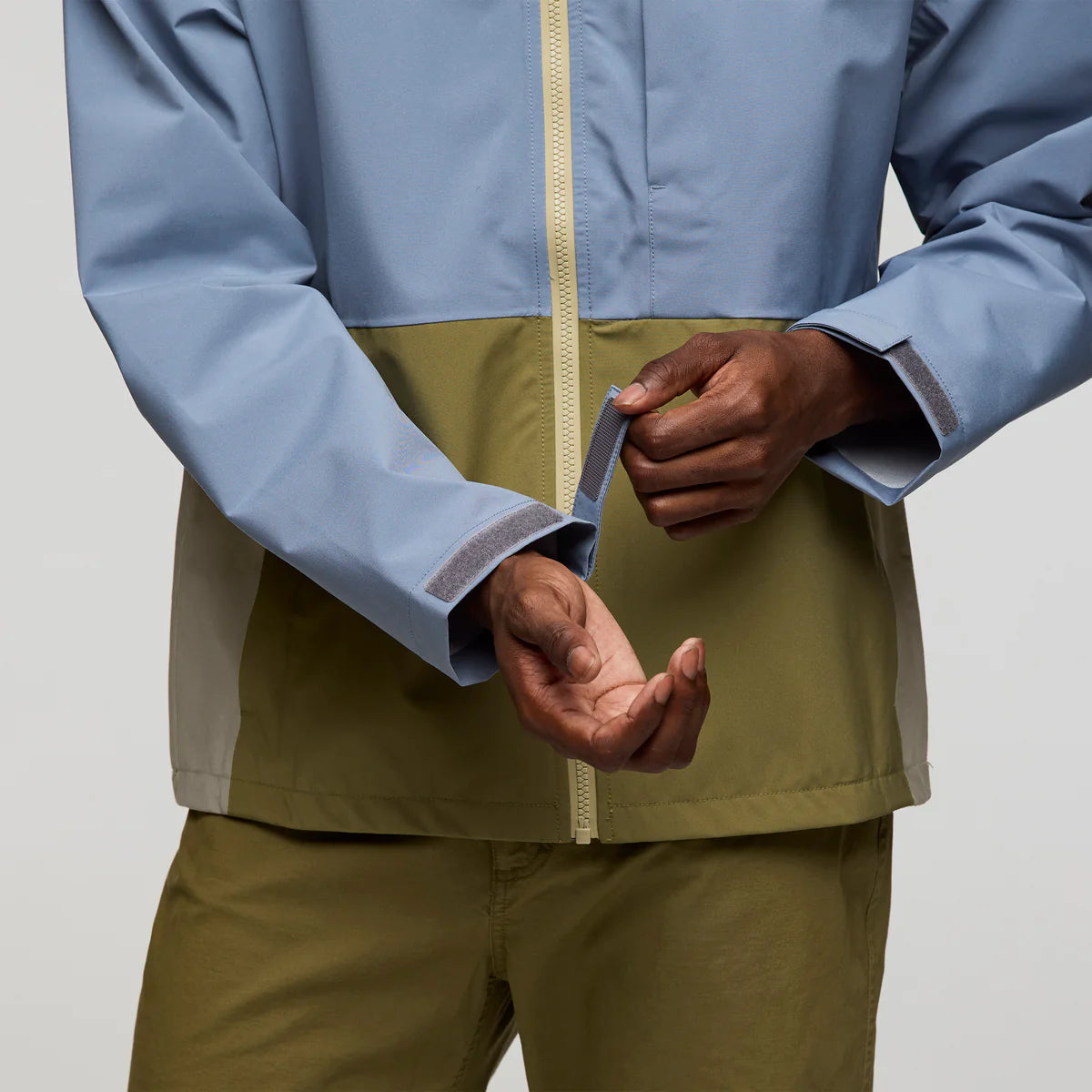 Cielo Waterproof Rain Jacket for Men - Lightweight Windproof Outdoor Hiking Jacket - Perfect for Camping, Travel & Everyday Wear