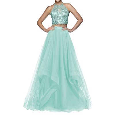 A Night to Remember: The Elegance of the Perfect Dress