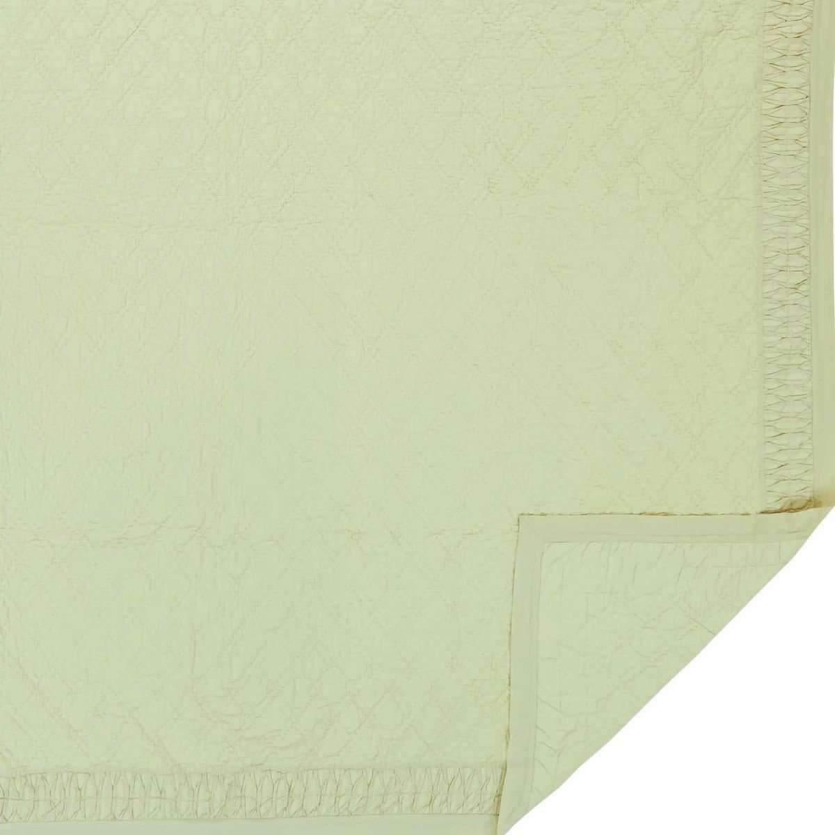 Adelia Creme Queen Quilt 90x90 Inches - Luxury Soft Bedding Set for Queen Size Beds - Perfect for Cozy Bedrooms, Guest Rooms & Hotel Decor