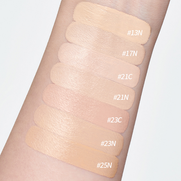 LANEIGE Neo Cushion Glow Foundation with SPF50+ PA+++ - Hydrating Dewy Finish Cushion Compact for Daily Sun Protection & Natural Makeup Look | Perfect for Work, Date Night & Everyday Wear
