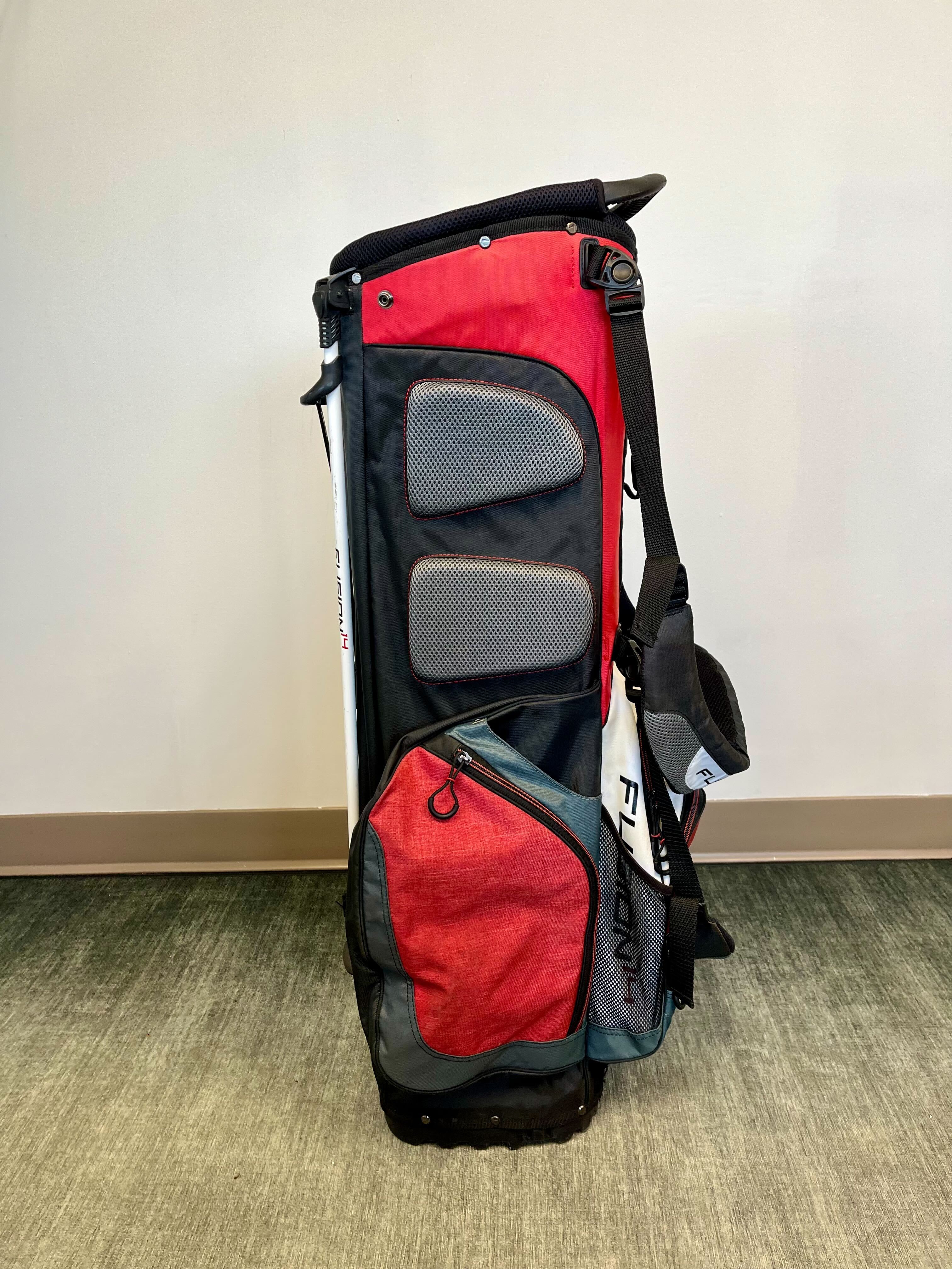 Callaway Fusion 14 Springfield Golf Stand Bag - 14-Way Divider, 6 Pockets, Comfortable Strap - Perfect for Golf Courses & Country Clubs